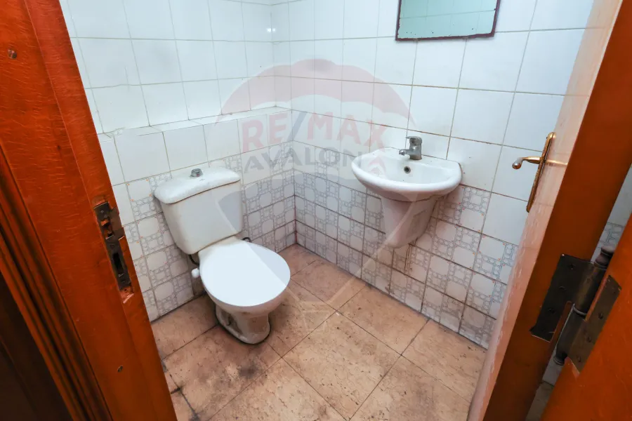 Shop for rent 520 m Raml Station (Sizostris st.)