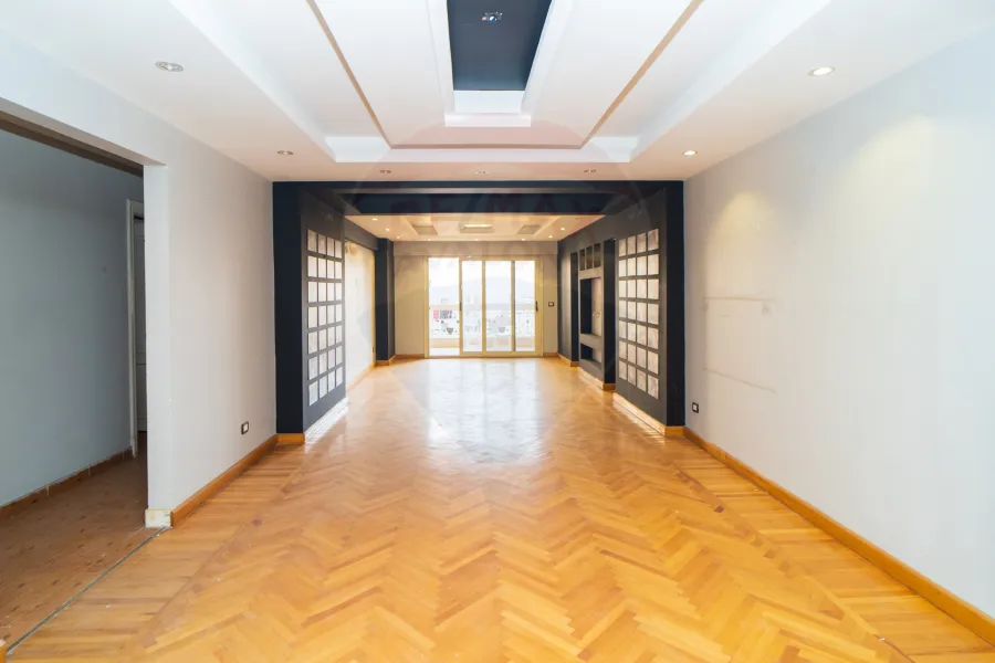 Apartment for sale 190 m Saba basha (directly on tram)