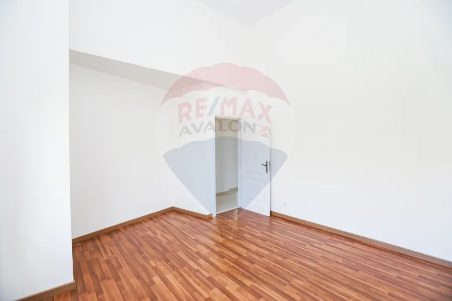 Villa for rent 393 m King Mariot (Alex West compound - Antoniades area)