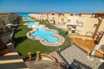 فيلا ستاندالوان للبيع (بيرلا مارينا) 330 م