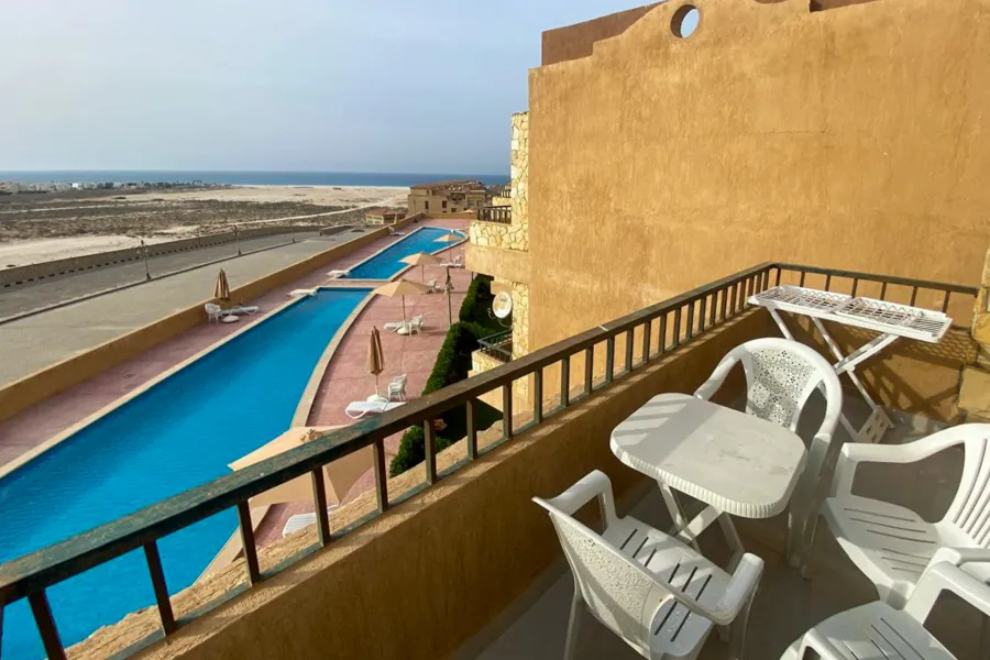 شاليه للبيع (بلومار - سيدي عبد الرحمن بجوار قرية امواج) 114 م