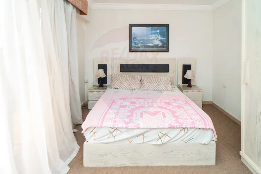 شقة للبيع  176م المنتزة (كمباوند مرسيليا فلورانس )