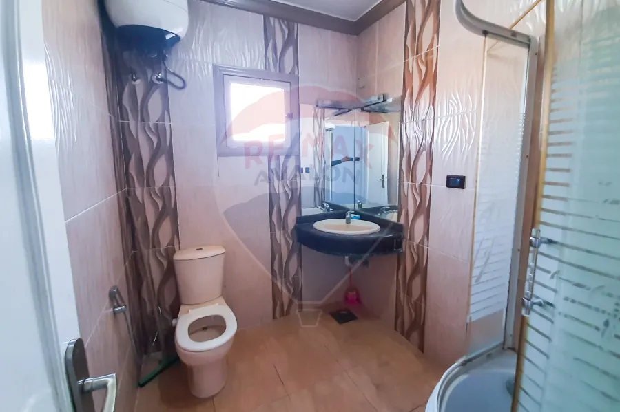 شقه للايجار 155 م سيدي جابر ( عمارات الضباط )