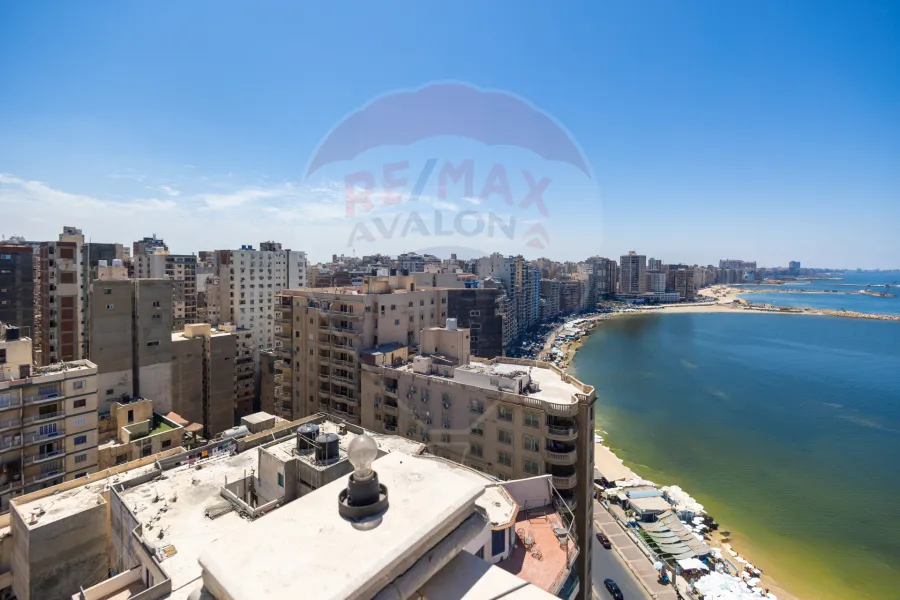 شقة للبيع 275 م ميامي (خطوات من نادي السيارات)