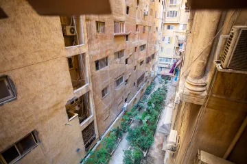 شقه للبيع 135 م سموحة (ش النصر)