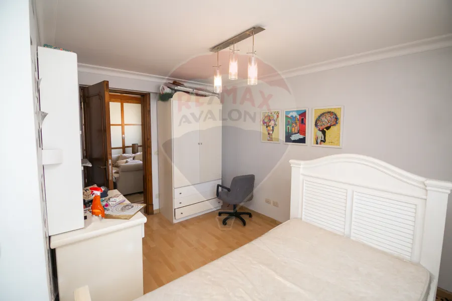 Duplex apartment for sale 235 m Louran (Abd El-Salam Aref St)