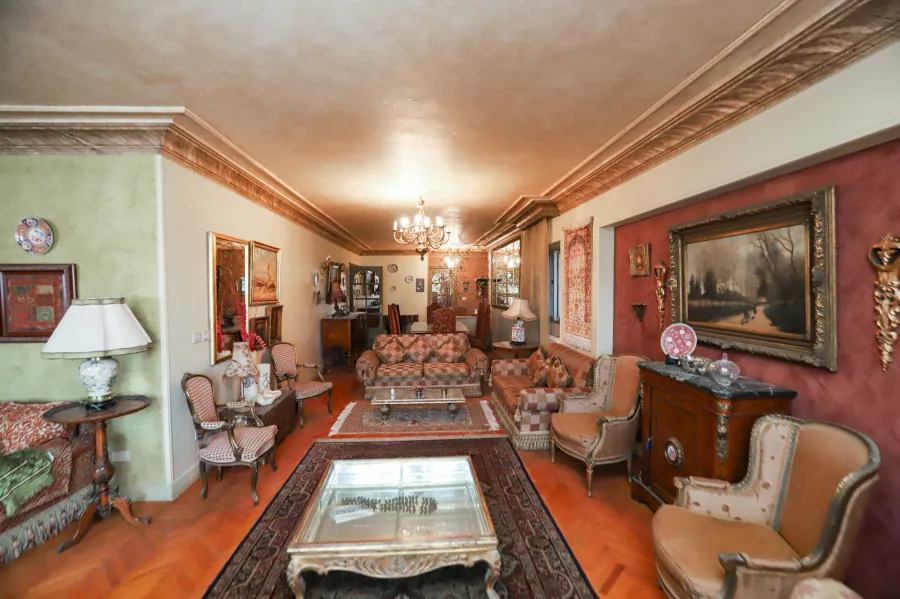 شقة للبيع 200م ستانلى (خطوات من كوبرى ستانلى)