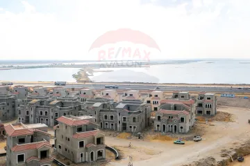 Town House Villa for sale 276 m Sawary (Villas district)