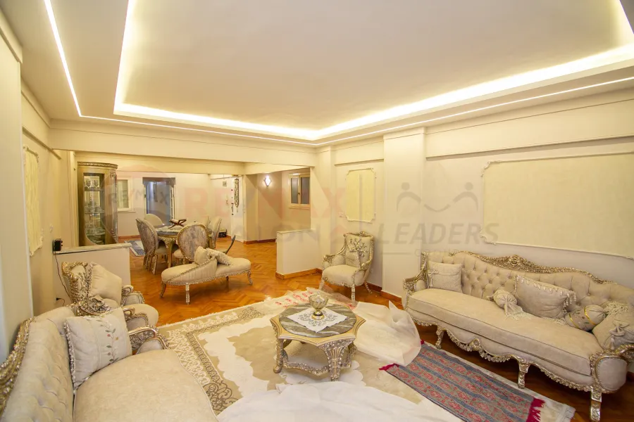 Apartment for sale 200 m Bolkley (Ahmed Helmy St.)
