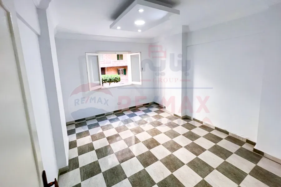Apartment For Sale 148 m Sidy Bashr (Al Sagh Mohamed Abd Al Salam St.)