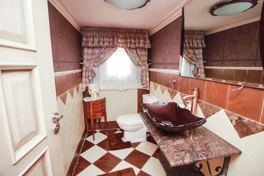 Villa for sale 2100m El-Maamoura (In front of the marine collage)