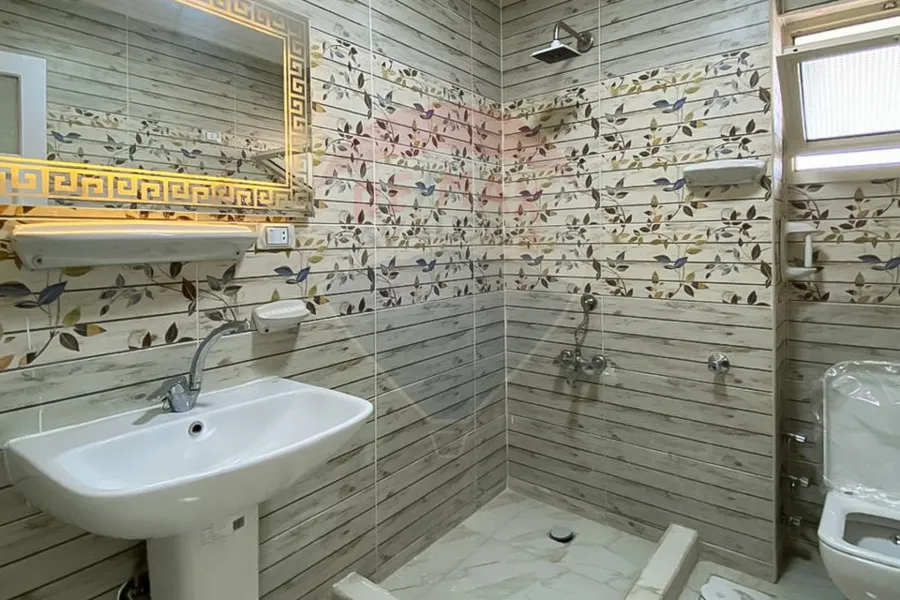 شقة للبيع 107 م سيدي جابر (مساكن الظباط - الجزء الاستثماري)