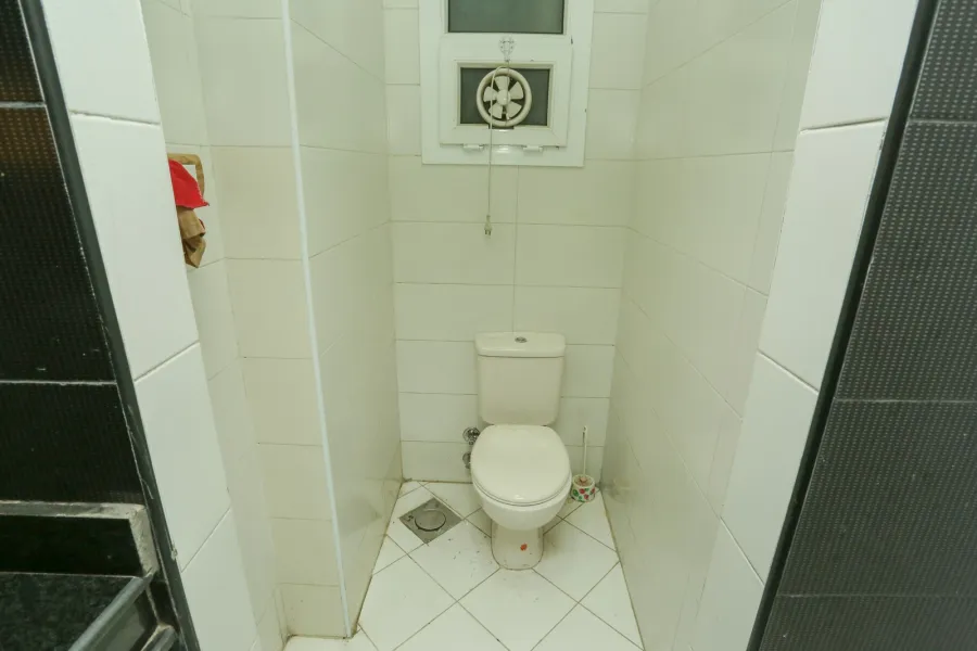 Mezzanine Commercial for sale 133 Bolkly (Abdelhamid Abbady St.)