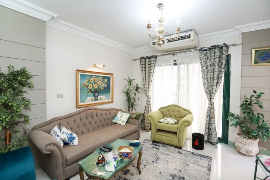 Furnished Apartment For Rent 175m El-Mamoura (Steps From Beach)