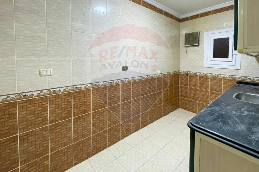 شقة للايجار 120 م العصافرة (متفرع من ش سليمان الفارس)