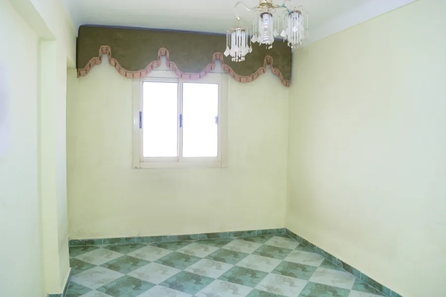 شقة للبيع 125 م العجمي ( الهانوفيل - برج حلوانى كلاسيك )