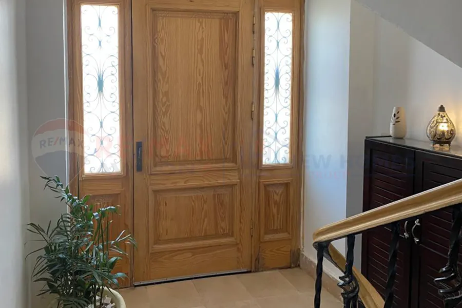 فيلا للبيع (كومباوند لافيدا) البستان 6 اكتوبر 600 م