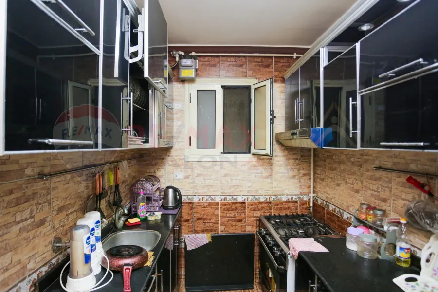 شقة للبيع 135 م لوران (متفرع من ش الإقبال)