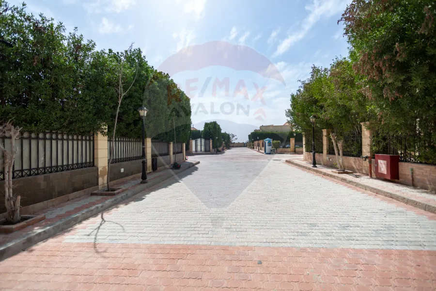 Villa for sale, 620 m, King Mariout (Al Safwa Compound)