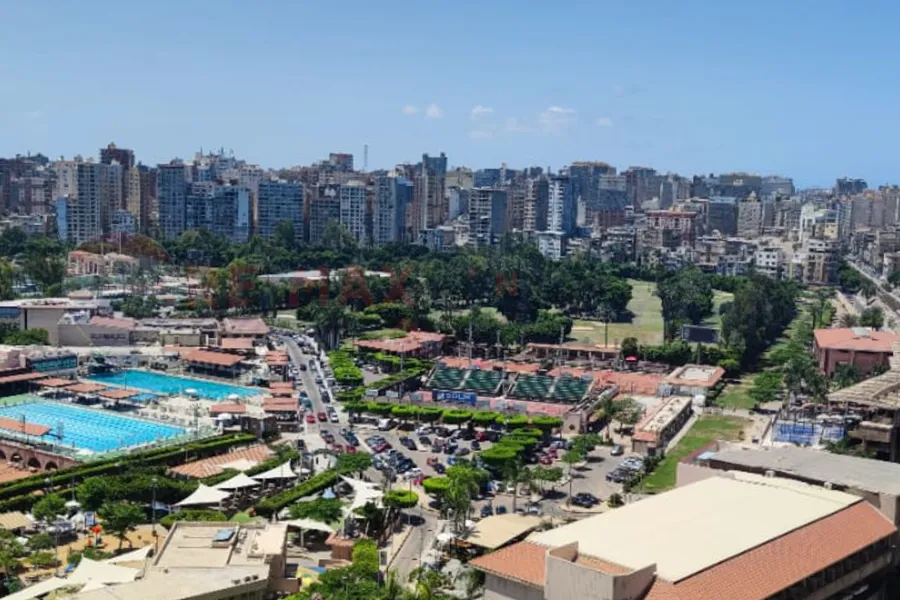 شقة للبيع 115 م سبورتنج (امام نادي سبورتنج)