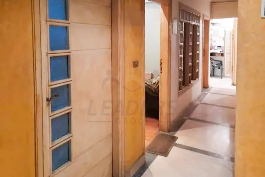 مكتب للايجار المفروش 85 م سموحه (ش محمود شكري)