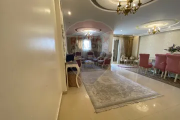 شقة للبيع 165 م بولكلي (ش ونجت الرئيسي)