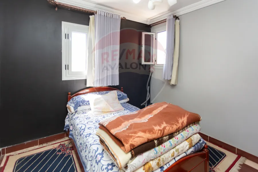 شقة للبيع 133 م السيوف (شارع الشهر العقاري)