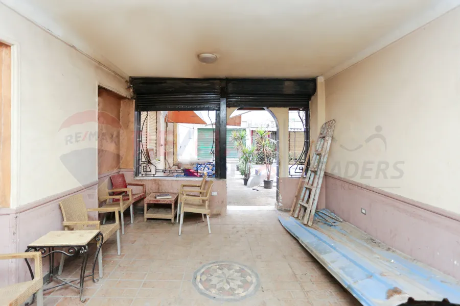 Cafe for sale 161 m Bolkley (steps from Judges Club)