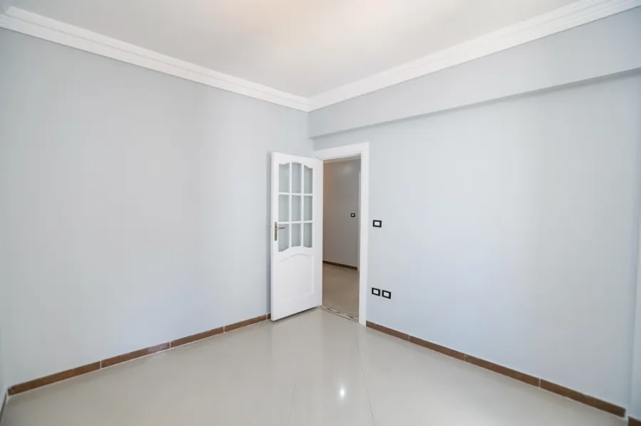 شقة دوبليكس للبيع 650م رشدي (متفرع من عبد الحميد العبادي)