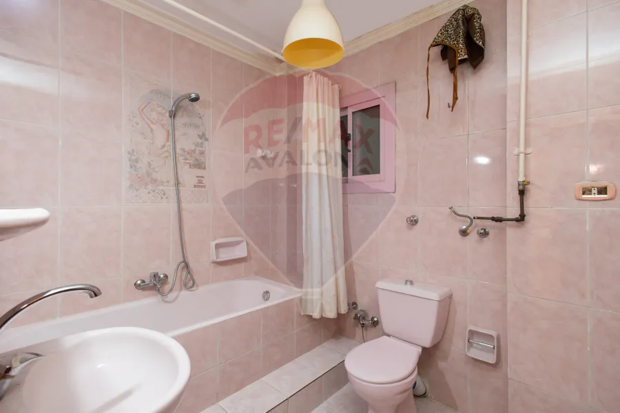 Apartment for sale 115 m Sidi Bishr Bahri (directly on the tram)