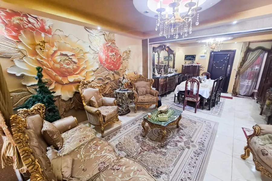 شقة للبيع 170 م سيدي جابر (ش عزيز فهمي)