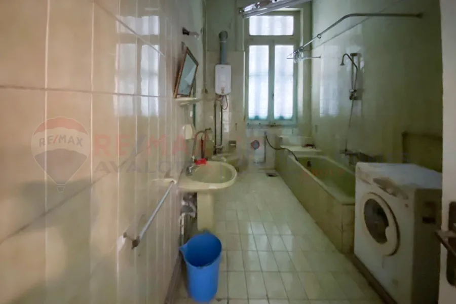 شقة للبيع 238 م صافي الحي اللاتيني (ش علي أمين ماهر)