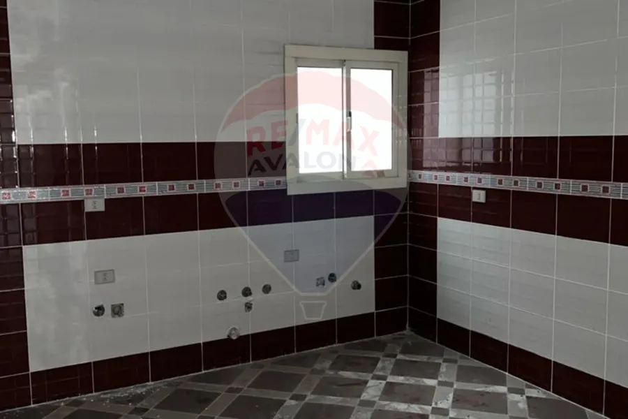 Apartment for sale 275 m Zezinia (steps from Aisha Fahmy Palace)