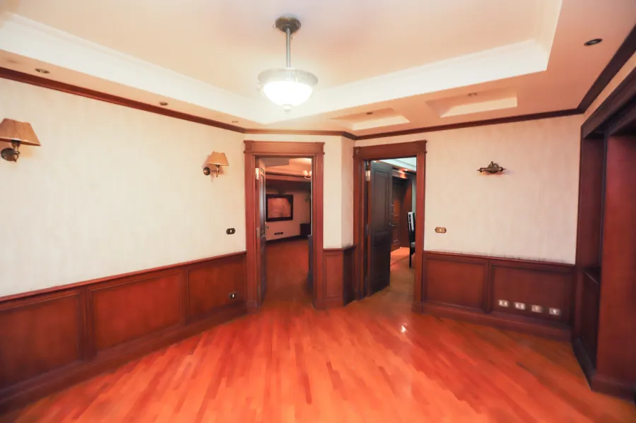 Adminstration unit For rent 390 m Smouha (Mostafa Kamel St.)