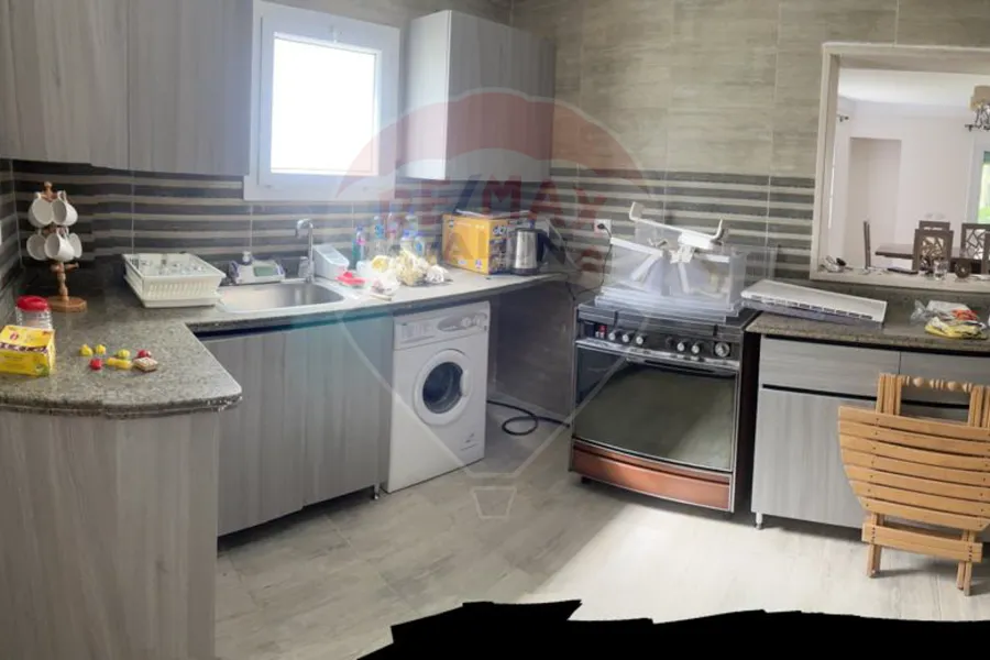 فيلا للبيع الساحل (مارسيليا بيتش 4)