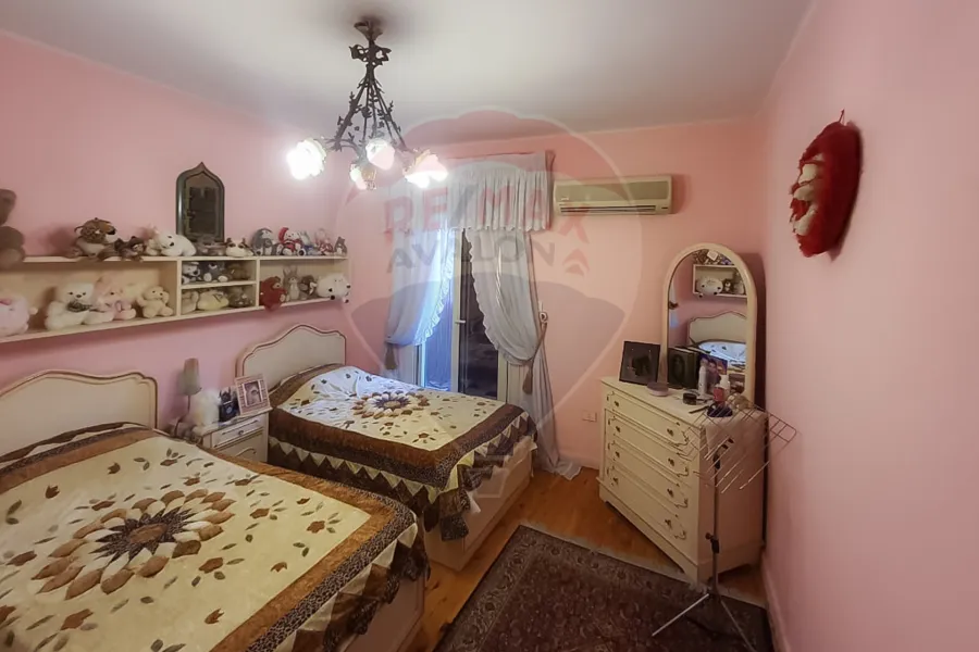 Apartment for sale 200 m Glim (Khalil Hassan St. -branched from Abu Qir St.)