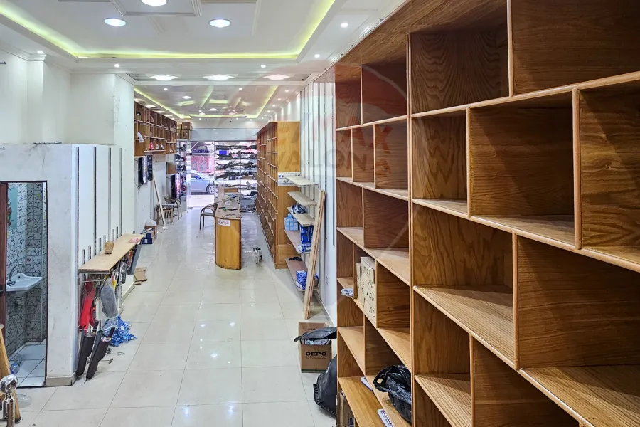 محل للبيع 170 م سموحة (خطوات من ش ابوقير)