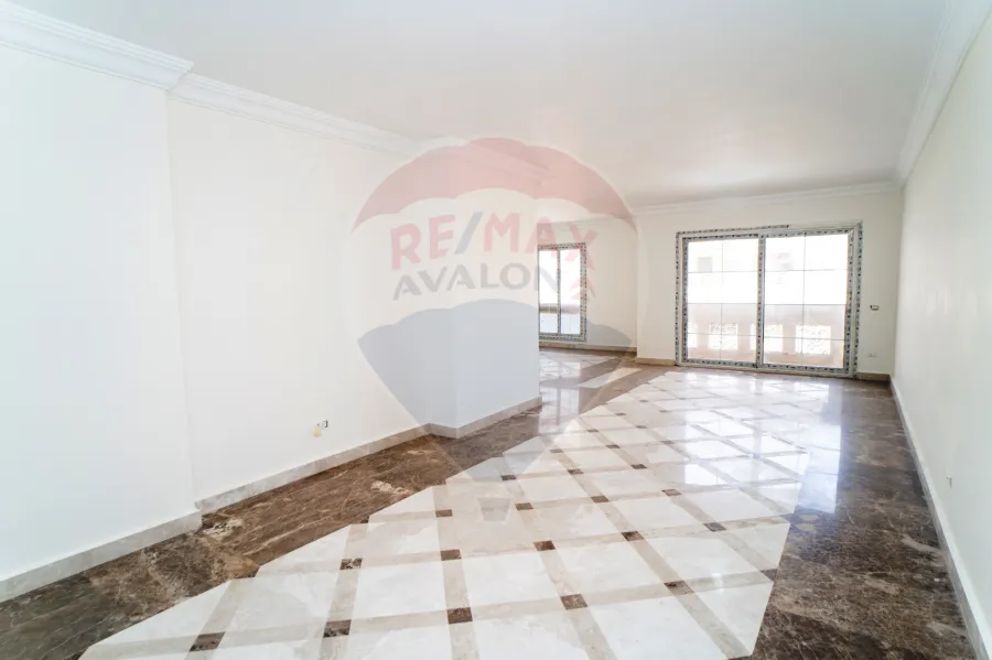 Apartment for Sale 272 m Smouha (Admon Fermon St)