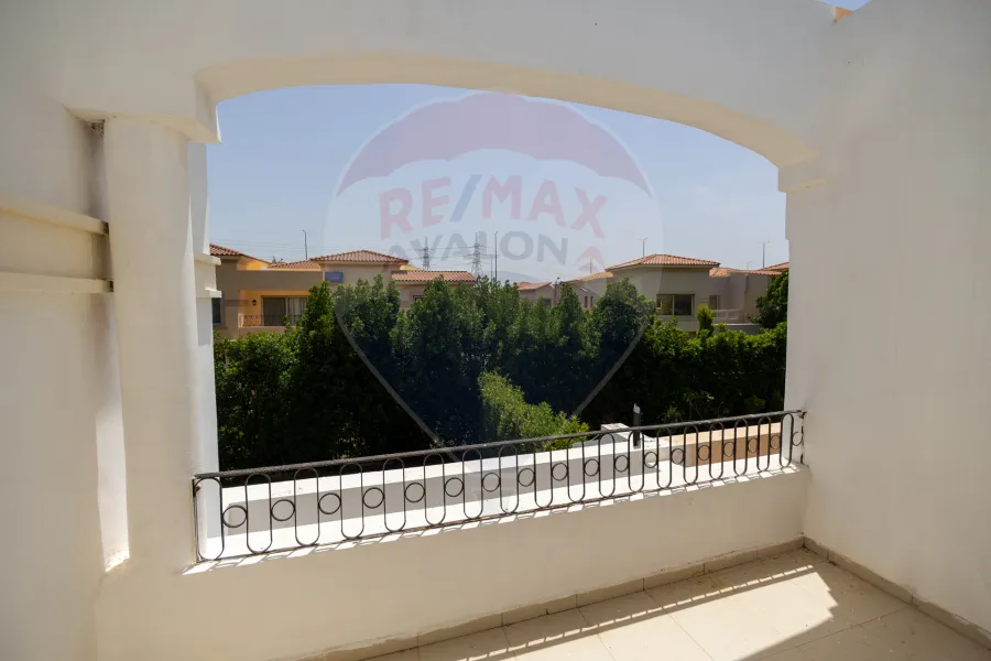 Twin house villa for sale, 420 m, King Mariout (Alex West - Antoniadis area)