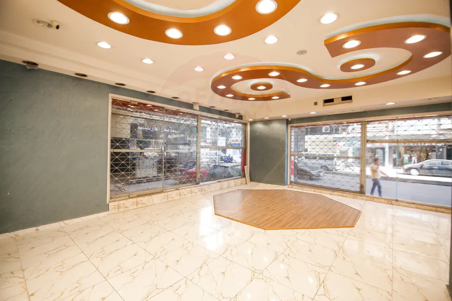 محل للبيع 300 م جليم (طريق الحرية)