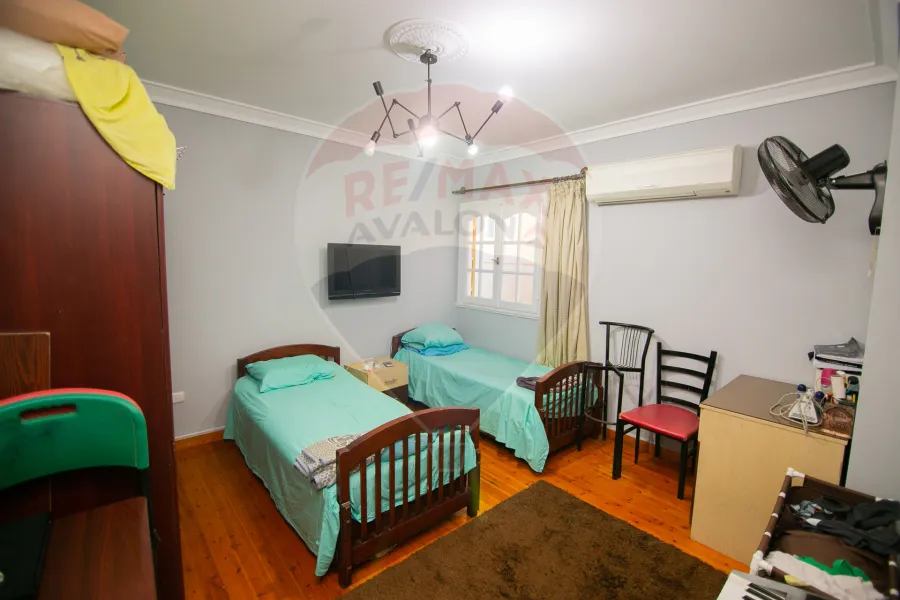 شقة للبيع 208 م رشدي (ش احمد شوقي)