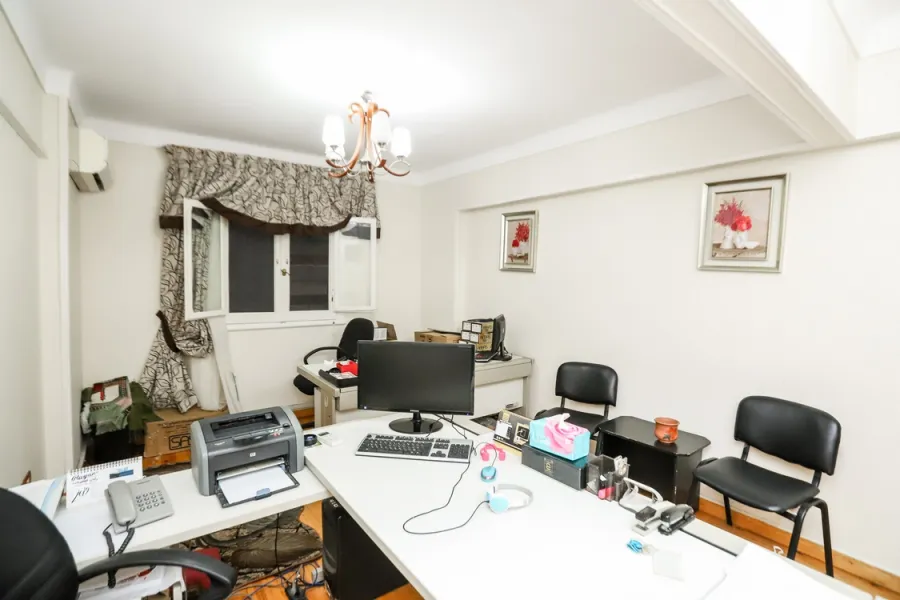 شقة للبيع 265م المندرة (أمام فندق وردة العصافرة)