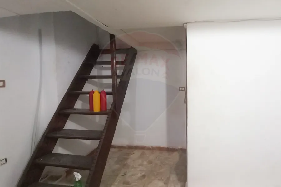 Shop for rent 40 m Cleopatra ( near to Cleopatra Square )