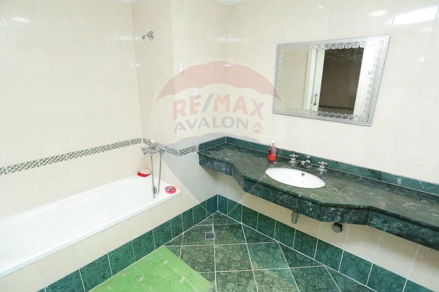 Furnished Apartment for Rent 295 m Sanstefno (Fourseasons)