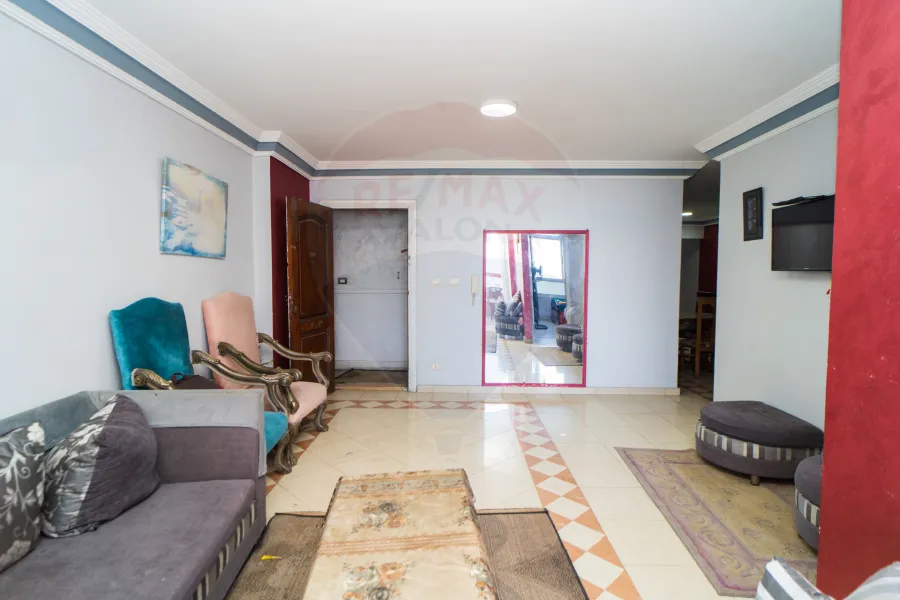 Apartment for sale 135 m Mandara (directly on the sea)