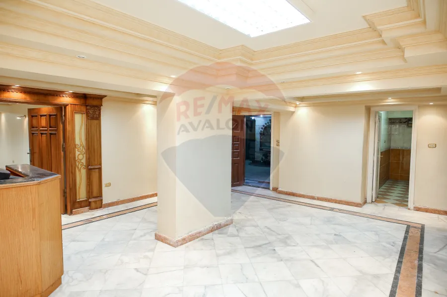 Administrative Unit For Rent 200 m Sidi Bishr (Num.1 From Esawy St.)