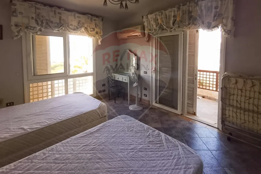 فيلا للبيع الساحل (مارينا 5 - الجوهرة لسان الوزراء) 1,200 م