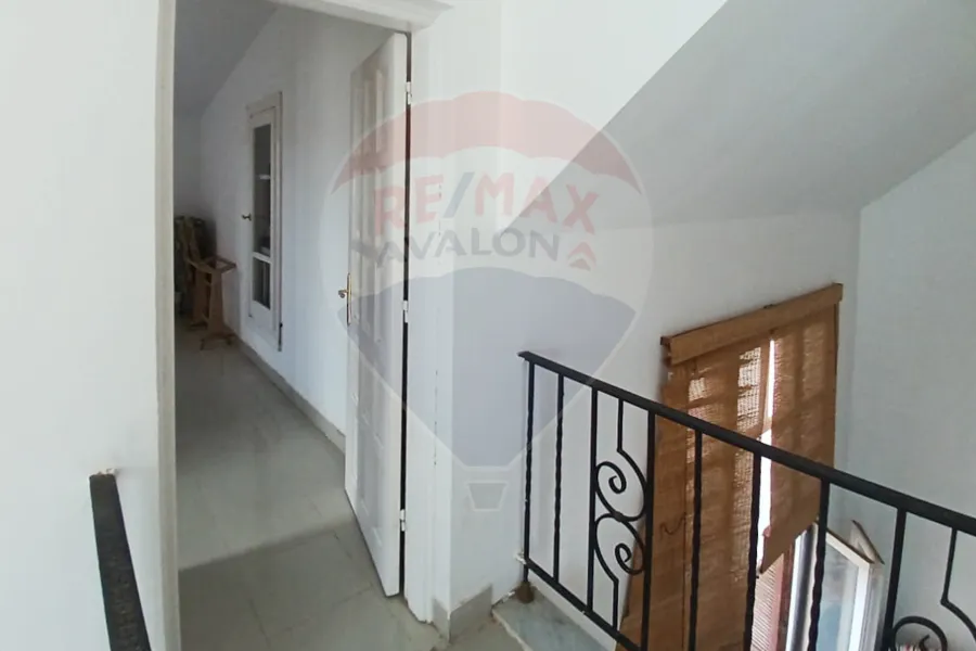Stand-alone villa for sale (diamond - kilo 90) - 400 m