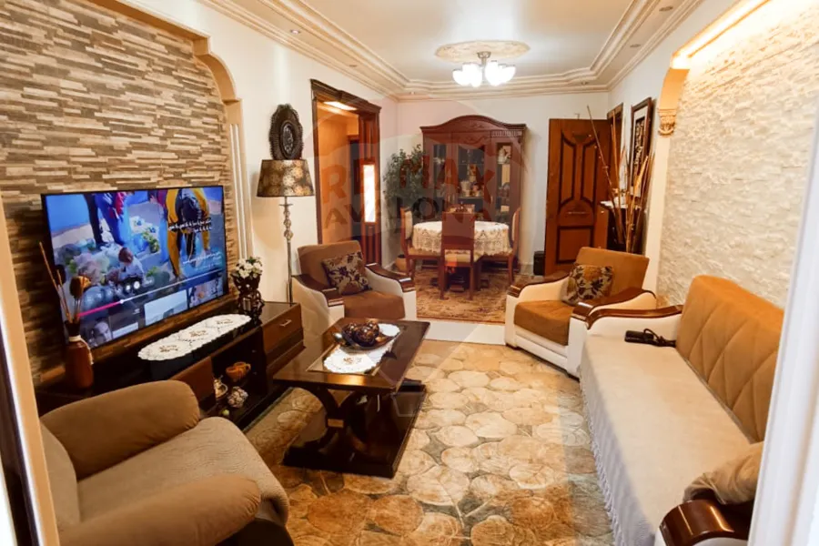 شقة للبيع 120 م سيدي بشر (متفرع من ش خالد بن الوليد)