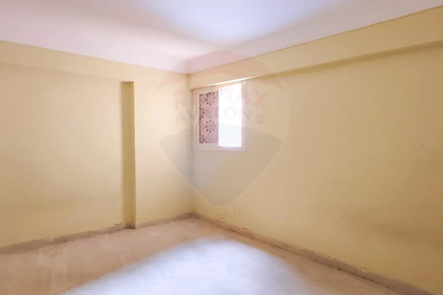 شقة للبيع 155 م العصافرة ( خطوات من البحر )